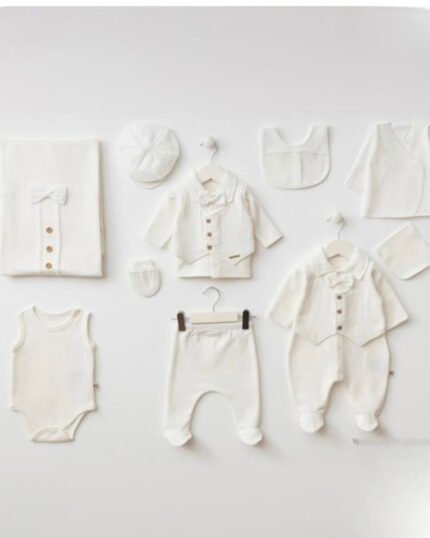 Organik Pamuk Papyon Detaylı Erkek Bebek Hastane Çıkış Seti – Ekru